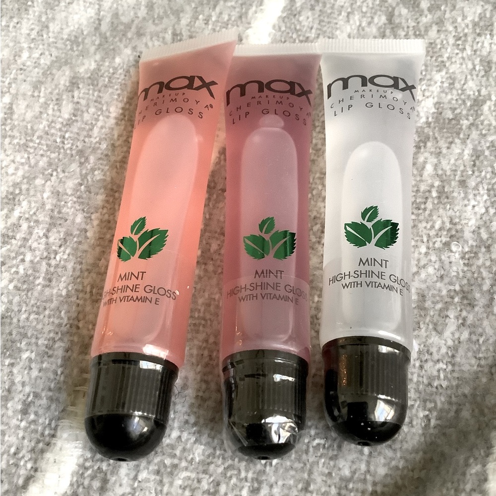 Max Makeup mint High shine Lip Gloss with vitamin E pack of 3